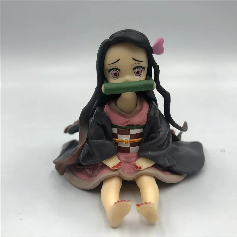 Nezuko Kamado Sentada - Demon Slayer